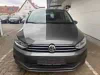 Gebraucht VW Touran Comfortline 110 PS (80 kW) 2017 Grau Van / Kleinbus