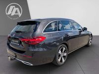 Gebraucht Mercedes C200 Avantgarde 163 PS (119 kW) 2023 Graphitgrau Kombi