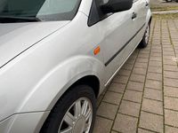 Gebraucht Ford Fiesta 80 PS (58 kW) 2002 Silber Kleinwagen