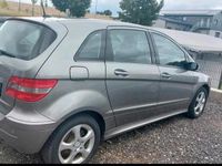Gebraucht Mercedes B200 136 PS (100 kW) 2006 Silber Van / Kleinbus