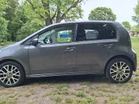 Używany VW e-up! Style 61 kW (83 KM) 2022 Szary Hatchback