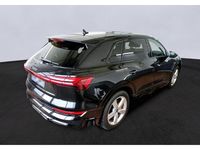 Gebraucht Audi e-tron 300 kW (408 PS) 2023 Mythosschwarz (metallic) SUV