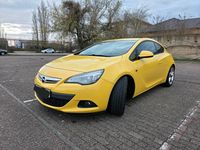 Gebraucht Opel Astra 2011 Gelb