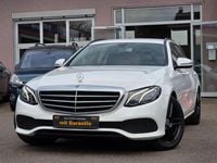 Gebraucht Mercedes E220 194 PS (142 kW) 2019 Weiß Kombi