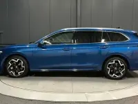Gebraucht VW Passat R-line 193 PS (141 kW) 2025 Reef blue metallic Kombi