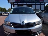 Gebraucht Skoda Rapid Elegance 90 PS (66 kW) 2014 Silber Kombi
