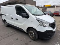 Gebraucht Renault Trafic 120 PS (88 kW) 2019 Weiß Van / Kleinbus