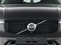 Gebraucht Volvo XC60 Plus 250 PS (183 kW) 2025 Grau SUV