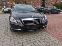 Usata Mercedes E250 204 CV (150 kW) 2010 Nero Berlina