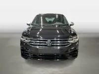 Second-hand VW Tiguan R 320 CP (235 kW) 2023 Negru SUV