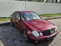 Gebraucht Mercedes E220 Classic 150 PS (110 kW) 2004 Limousine