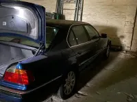 Gebraucht BMW 750 326 PS (239 kW) 1997 Blau Limousine