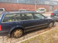 Gebraucht VW Passat 131 PS (96 kW) 2000 Blau Kombi