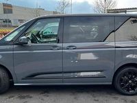 Gebraucht VW Multivan Edition 150 PS (110 kW) 2024 Grau Van