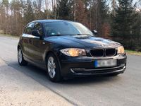 Gebraucht BMW 116 116 PS (85 kW) 2011 Schwarz Kleinwagen