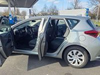 Gebraucht Toyota Auris Cool 99 PS (72 kW) 2015 Grau Limousine