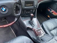 Gebraucht BMW 530 193 PS (141 kW) 2003 Schwarz Kombi