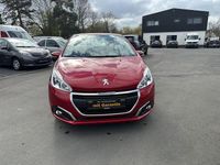 Gebraucht Peugeot 208 Active 82 PS (60 kW) 2017 Rot Kleinwagen
