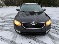 Gebraucht Skoda Octavia Ambition 150 PS (110 kW) 2014 Schwarzmagic perleffekt Kleinwagen