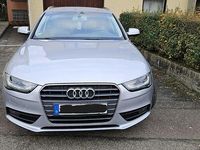 Gebraucht Audi A4 150 PS (110 kW) 2015 Grau Kombi