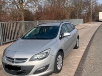 Gebraucht Opel Astra Sport 110 PS (80 kW) 2014 Grau Kombi