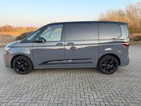 Gebraucht VW Multivan Edition 150 PS (110 kW) 2025 Grau Van