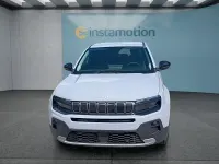 Gebraucht Jeep Avenger 101 PS (74 kW) 2025 Grau SUV