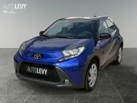 Gebraucht Toyota Aygo X Comfort 72 PS (52 kW) 2022 Juniper blue metallic/ night sky black SUV