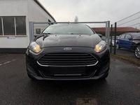 Gebraucht Ford Fiesta Trend 60 PS (44 kW) 2014 Schwarz Kleinwagen