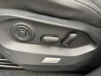 Gebraucht VW Touareg R-line 286 PS (210 kW) 2022 Weiss SUV