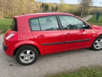Gebraucht Renault Mégane 113 PS (83 kW) 2005 Rot Kleinwagen