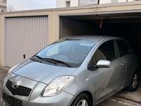 Gebraucht Toyota Yaris Executive 87 PS (63 kW) 2006 Grau Kleinwagen