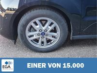 Gebraucht Ford Tourneo Connect Titanium 101 PS (74 kW) 2019 Schwarz metallic Van / Kleinbus