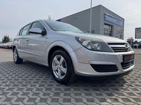 Gebraucht Opel Astra 105 PS (77 kW) 2005 Silber Limousine