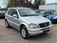 Używany Mercedes ML430 272 KM (200 kW) 2000 Szary SUV
