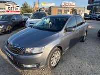 Gebraucht Skoda Rapid Ambition 105 PS (77 kW) 2012 Grau Kleinwagen