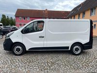 Gebraucht Opel Vivaro 120 PS (88 kW) 2018 Weiß Van / Kleinbus