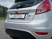 Gebraucht Ford Fiesta Celebration 101 PS (74 kW) 2017 Silber Limousine