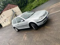 Gebraucht VW Golf IV 101 PS (74 kW) 2002 Silber Kleinwagen