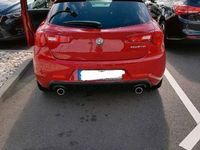 gebraucht Alfa Romeo Giulietta Veloce, 241 PS, BJ. '18, rosso-rot