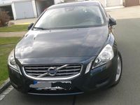 Gebraucht Volvo V60 163 PS (119 kW) 2011 Grau Kombi