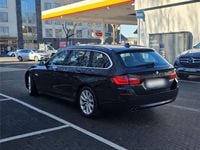 Gebraucht BMW 530 258 PS (189 kW) 2011 Schwarz Kombi