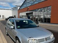 Gebraucht VW Golf IV 102 PS (75 kW) 2003 Silber Kleinwagen