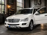 Gebraucht Mercedes ML500 306 PS (225 kW) 2007 Weiß SUV