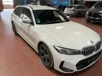 Gebraucht BMW 330 M Sport 245 PS (180 kW) 2024 Alpinweiss iii Kombi