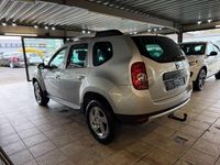 Gebraucht Dacia Duster Prestige 110 PS (80 kW) 2012 Silber SUV