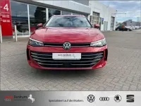 Gebraucht VW Passat Business 150 PS (110 kW) 2024 Chili red metallic Kombi