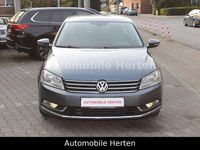 Gebraucht VW Passat Comfortline 150 PS (110 kW) 2013 Grau Limousine