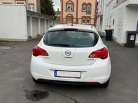 gebraucht Opel Astra Design Edition