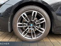 Gebraucht BMW 520 Comfort Edition 190 PS (139 kW) 2025 Saphirschwarz metallic Limousine